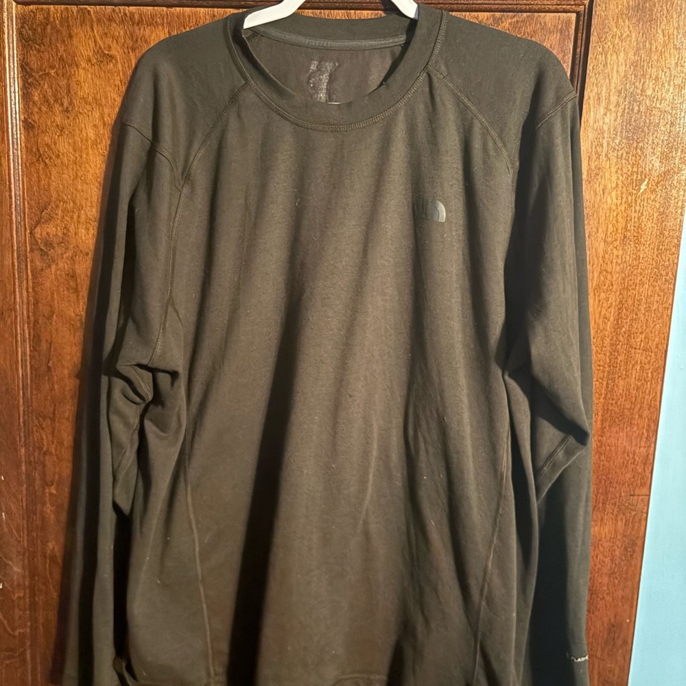 The North Face Men's Black Long Sleeve Tee